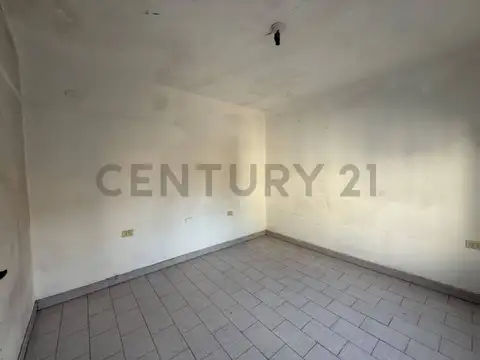 Florida 3400, Piso 0