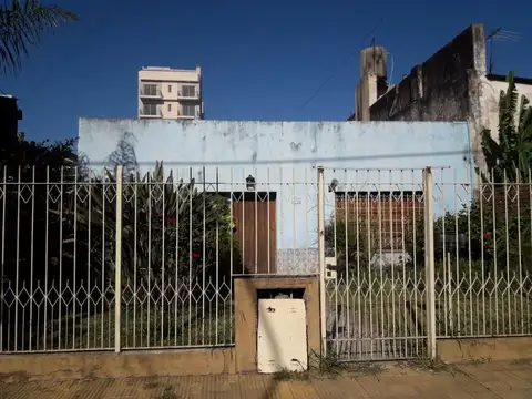 Venta de Casa 3 AMBIENTES s/ lote propio, Martín Coronado