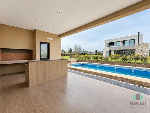 CASA EN VENTA UNA PLANTA EN CANNING CHICO- 4 AMB- EN POZO - ENTREGA OCT 2026