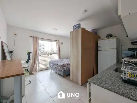 Maipú y Viamonte - Dpto Monoambiente.