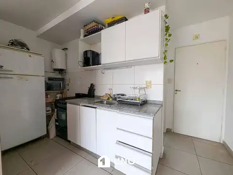 Maipú y Viamonte - Dpto Monoambiente.