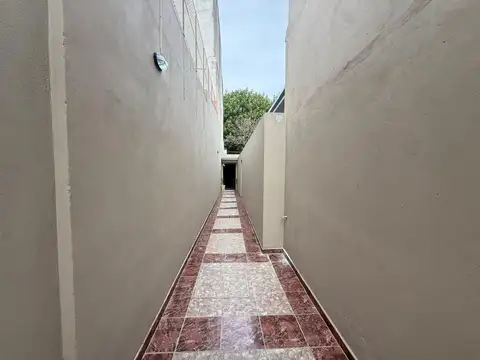 Depto Tipo Casa 2 ambientes con 1 baño