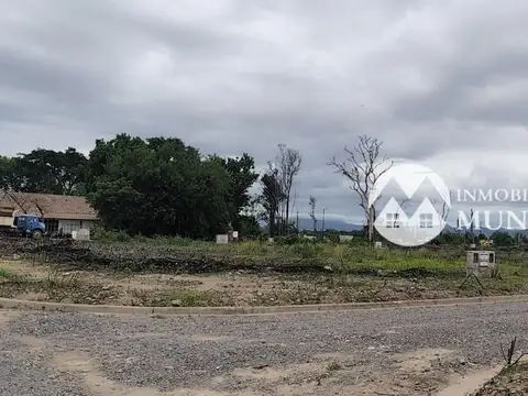 En Venta Terreno Zona Sur Barrio Recodo Esquina