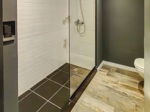 OFICINA 32m2 DE ESTILO INDUSTRIAL EN ALQUILER EN SAN JUAN 2312