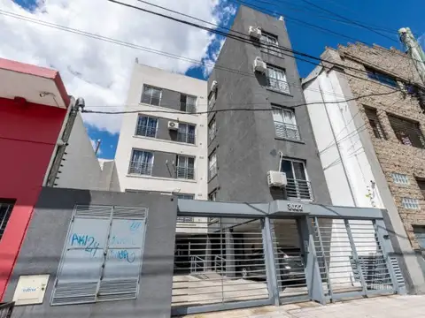 VENTA DE DEPARTAMENTO, 2 AMBIENTES CON COCHERA, HAEDO