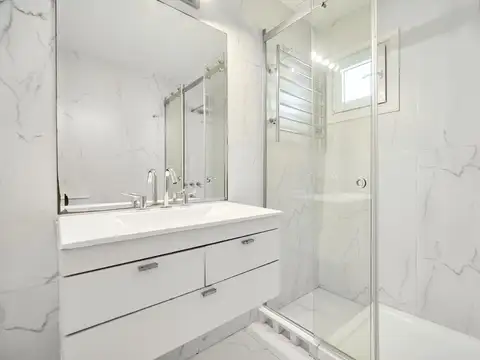 Departamento 5 ambientes con 2 baños