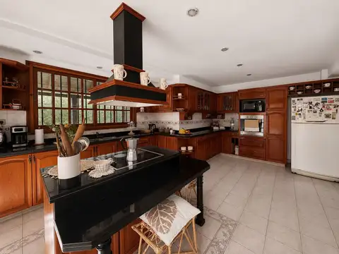 Casa en Venta de 5 dormitorios