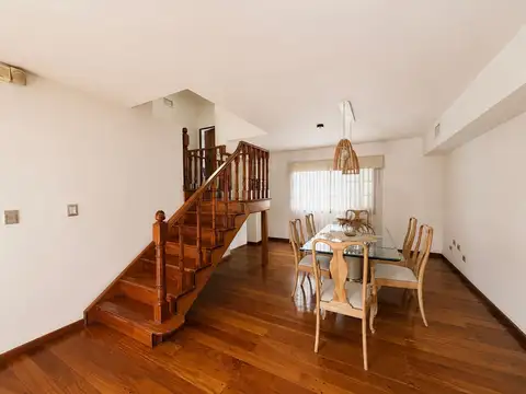 Casa en Venta en Villa Sarmiento, USD 350.000