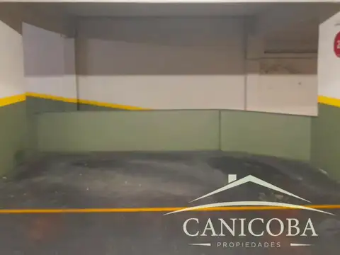 Cochera en Centro