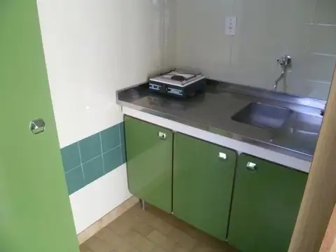 Lavalle esq. San Martín 5º Piso - Ofic. 52