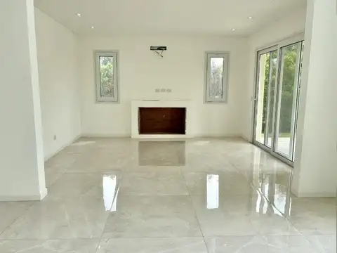 Casa en Venta en Puertos - Barrio Vistas, USD 430.000