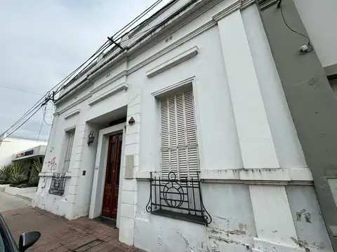 ALQUILER /CONSULTORIOS/USO PROFESIONAL. 