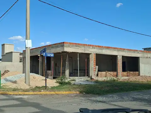 Av. de las Libertades y Esquivel - Tierra de sueños 2 - Roldan