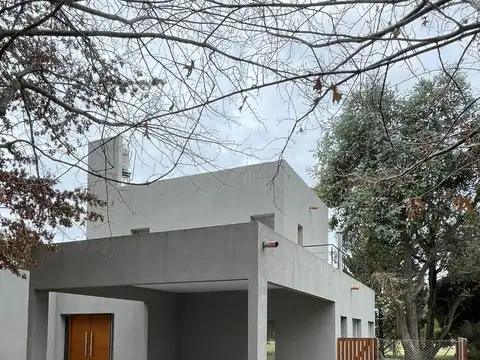 Casa en Venta en Pueblo Esther, USD 230.000