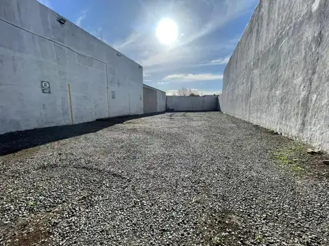 Terreno cochera lote en alquiler en Ituzaingó