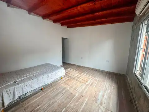 Depto Tipo Casa en Alquiler de 1 dormitorio