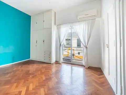 Depto Tipo Casa en Venta 60 años