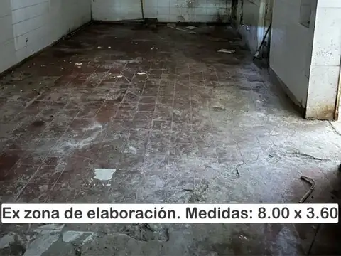 Local en Venta Via Pública