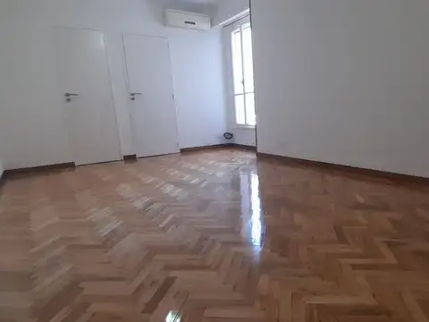 Monoambiente en venta Caballito