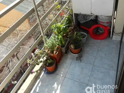 Departamento 2 ambientes en Almagro con balcón- Amoblado - Alquiler Temporario -