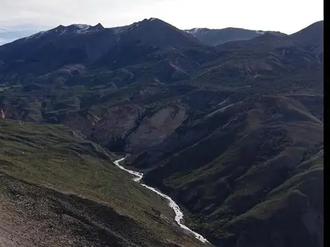 Av Lago posadas sn