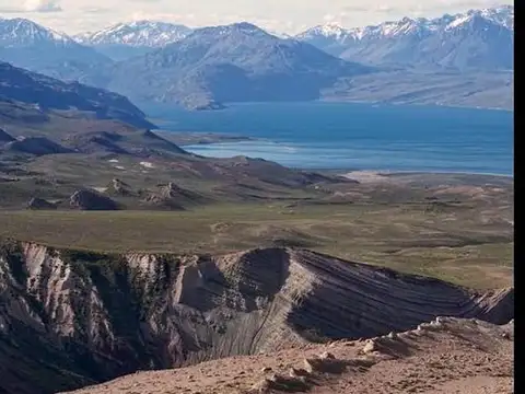 Campo Patagonico en Santa Cruz 30.00o Has.