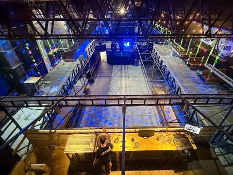 LOCAL 1800M2 MAS FONDO DE COMERCIO