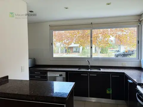 Casa en venta en Haras del Sur II, 3 dormitorios. APTO CREDITO