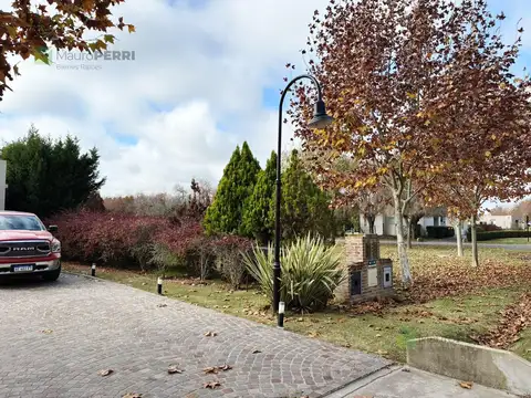 Casa en Alquiler en Countries y Barrios Cerrados en la Plata, USD 1.100