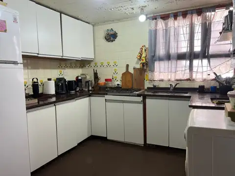 Departamento 4 ambientes con 3 baños