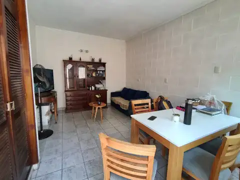 Depto Tipo Casa en Venta de 1 dormitorio