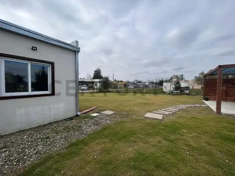 Casa 3 ambientes con 1 baño