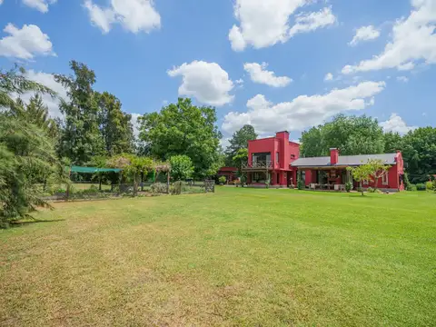 Casa en Venta en Exaltacion de la Cruz, USD 460.000