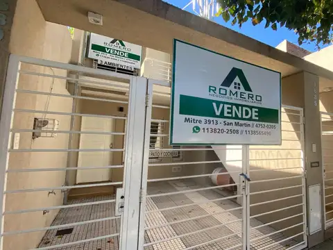 Departamento 2 ambientes entrada indepemdiente con cochera