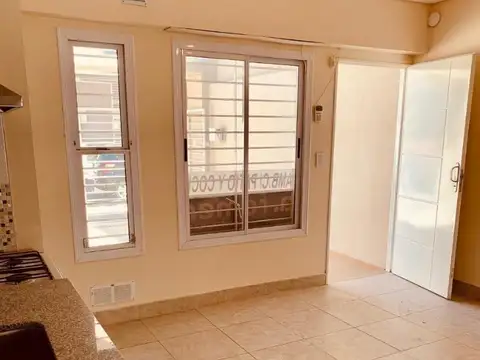 Depto Tipo Casa en Venta en Centro, USD 81.000