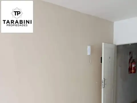 DTO MONOAMBIENTE C/COCHERA  M.CORONADO