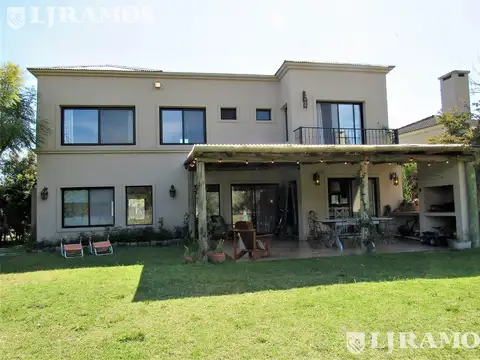 Casa en Alquiler Temporal en Villanueva, USD 5.000