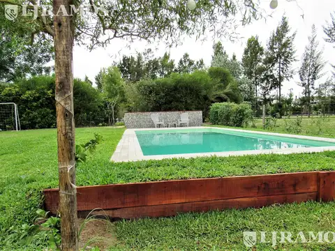 Casa 7 ambientes con 4 baños