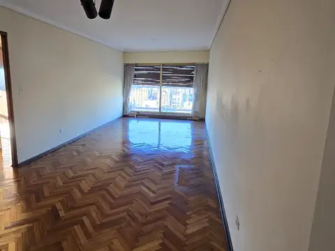 Departamento en Venta en Flores, USD 178.000
