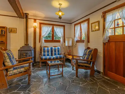 Casa en Venta con 1 cochera