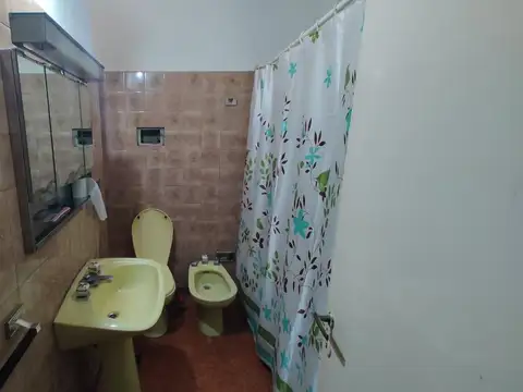 Gobernador Alberto Barcelo 500