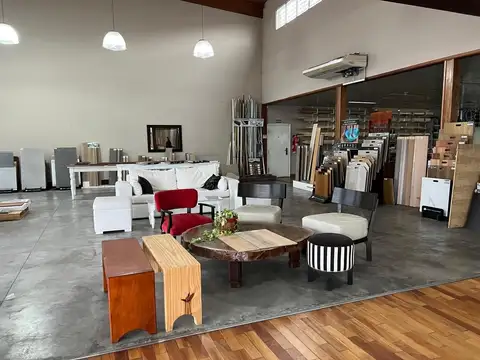 Galpon en Venta en Tolosa, USD 2.900.000