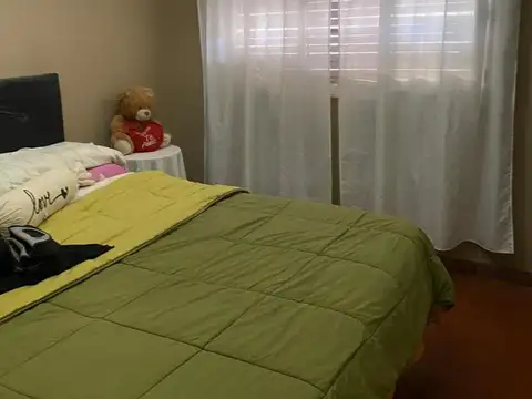 PROPIEDAD EN VENTA CENTRO LA REJA