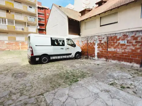 Departamento en Alquiler con 1 cocheras