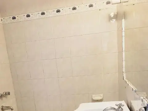 DEPARTAMENTO 2 AMBIENTES  CON COCHERA  APTO CREDITO