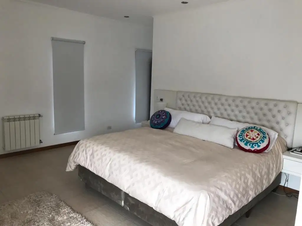 Casa en Venta en Country Club Banco Provincia