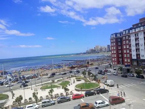 DEPARTAMENTO EN VENTA MONOAMBIENTE CON VISTA AL MAR