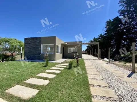 Hermosa casa a estrenar!