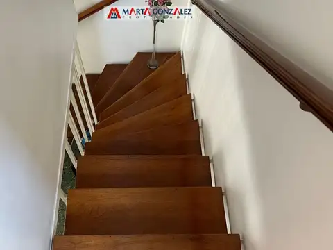 Depto Tipo Casa en Venta en Villa Sarmiento, USD 135.000