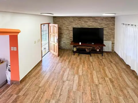 Casa en Venta en Moreno, USD 130.000
